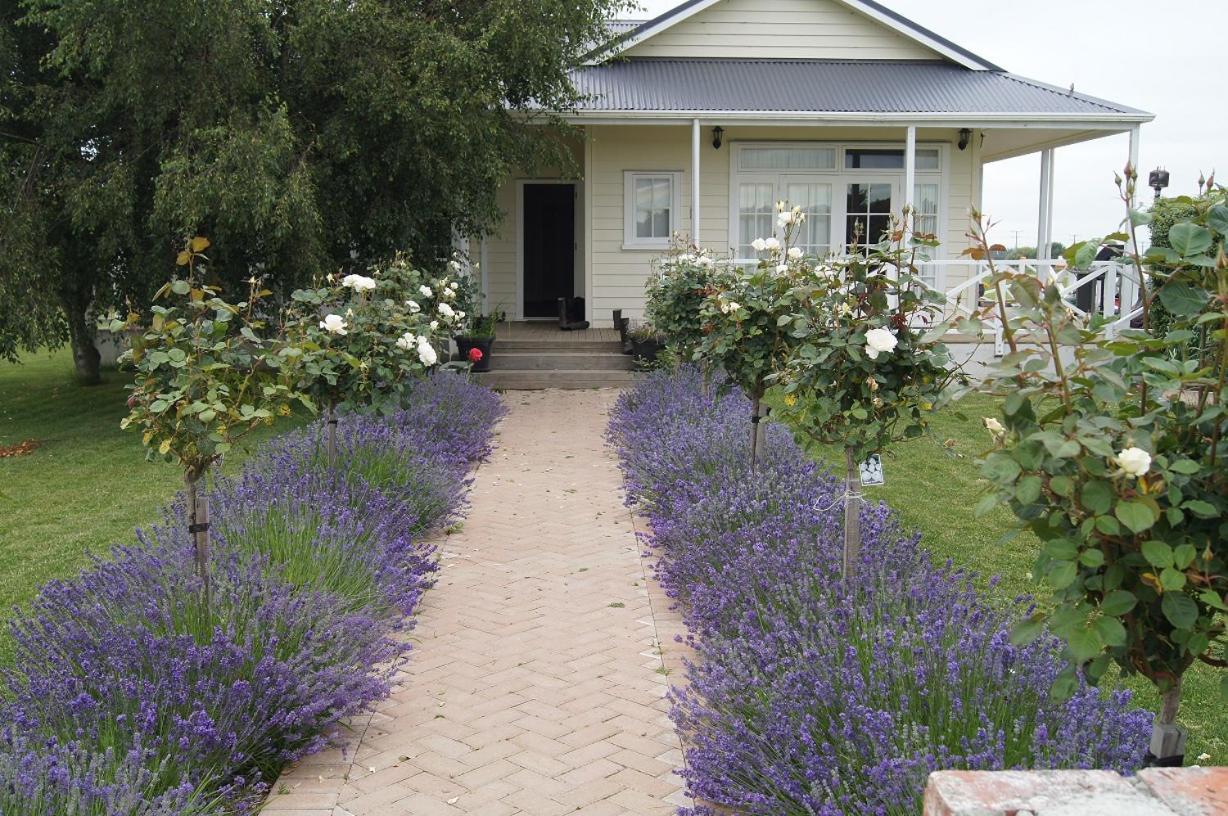 Oliver'S Farmstay Temuka Exterior photo